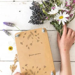 Create Sow N Sow Flower Press'Falling'