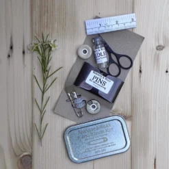 Merchant & Mills - Rapid Repair Kit Haberdashery