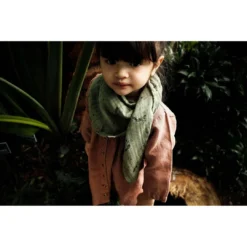 Poudre Organic Accessories Organic Muslin Menthe Scarf - Oil Green Peacock Motif